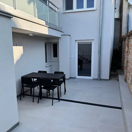 Apartamento Za Humny Znojmo